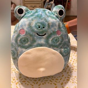 8 inch Tie Die Frog Squishmallow